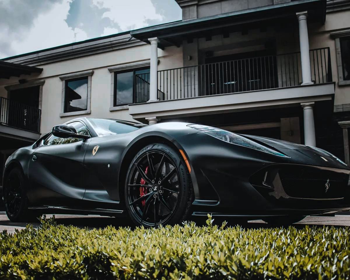 Supercar disponible via le réseau Empire